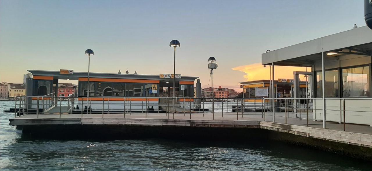 Apartamento Loft Soleil Venecia Exterior foto